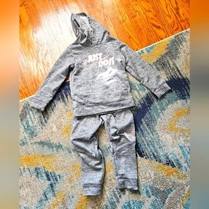 Boys Nike hoodie set